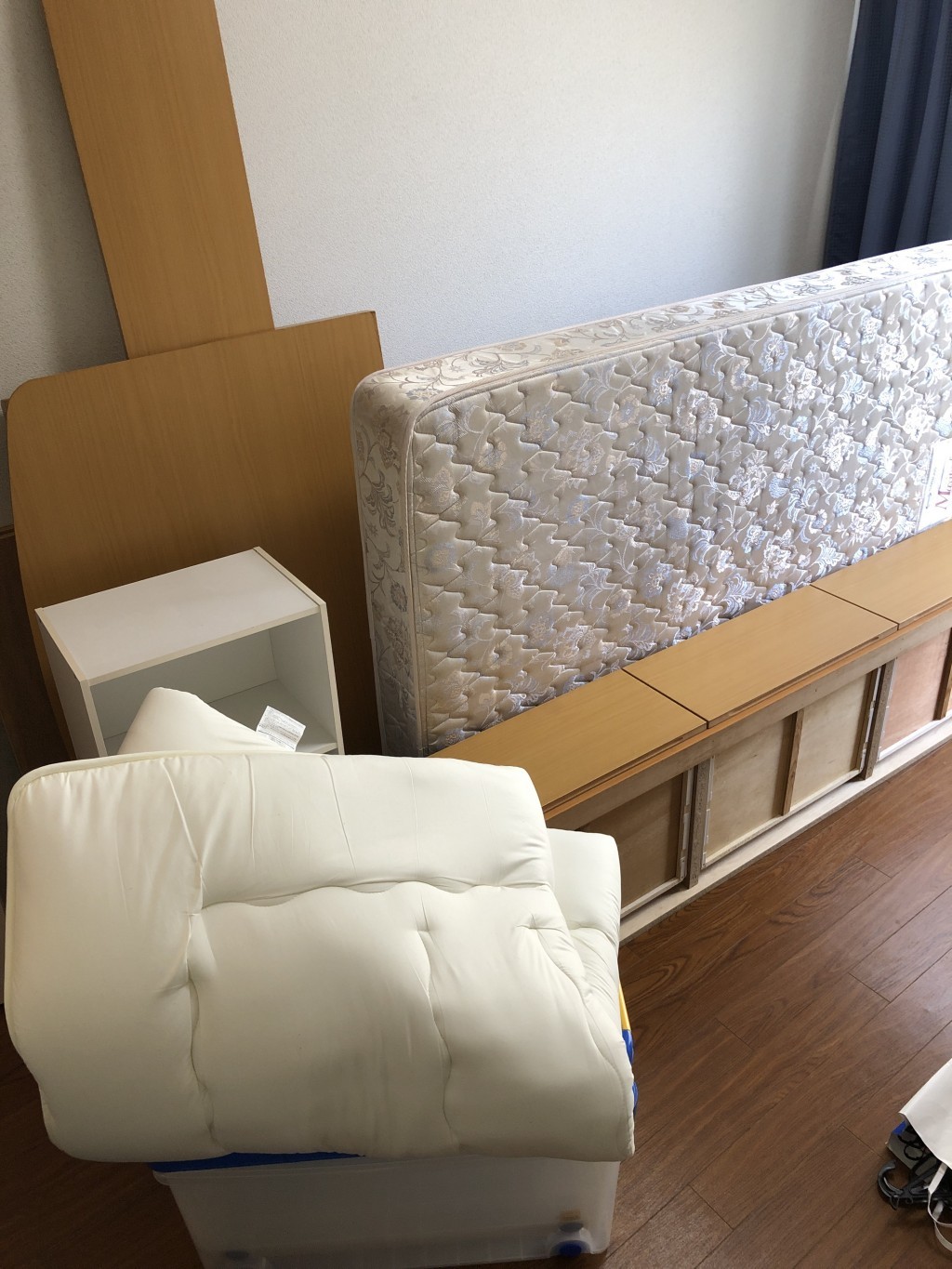 【伊勢原市】ベッドやタンスなどの家具回収処分ご依頼お客様の声