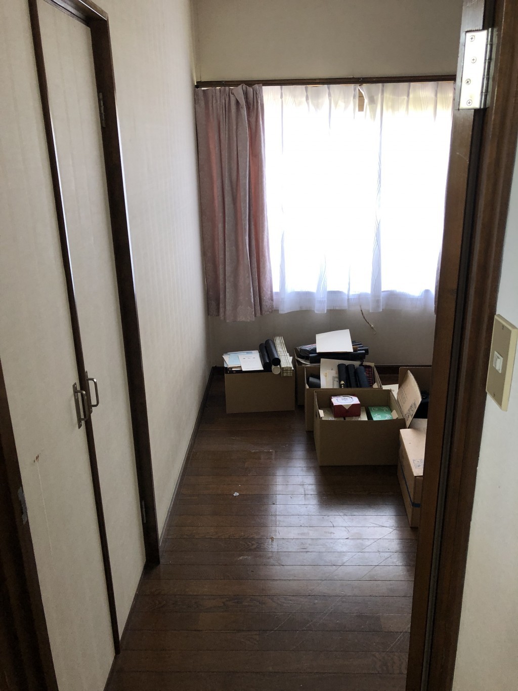 【小田原市】ベッドやテーブルなど家財一式回収処分ご依頼 お客様の声