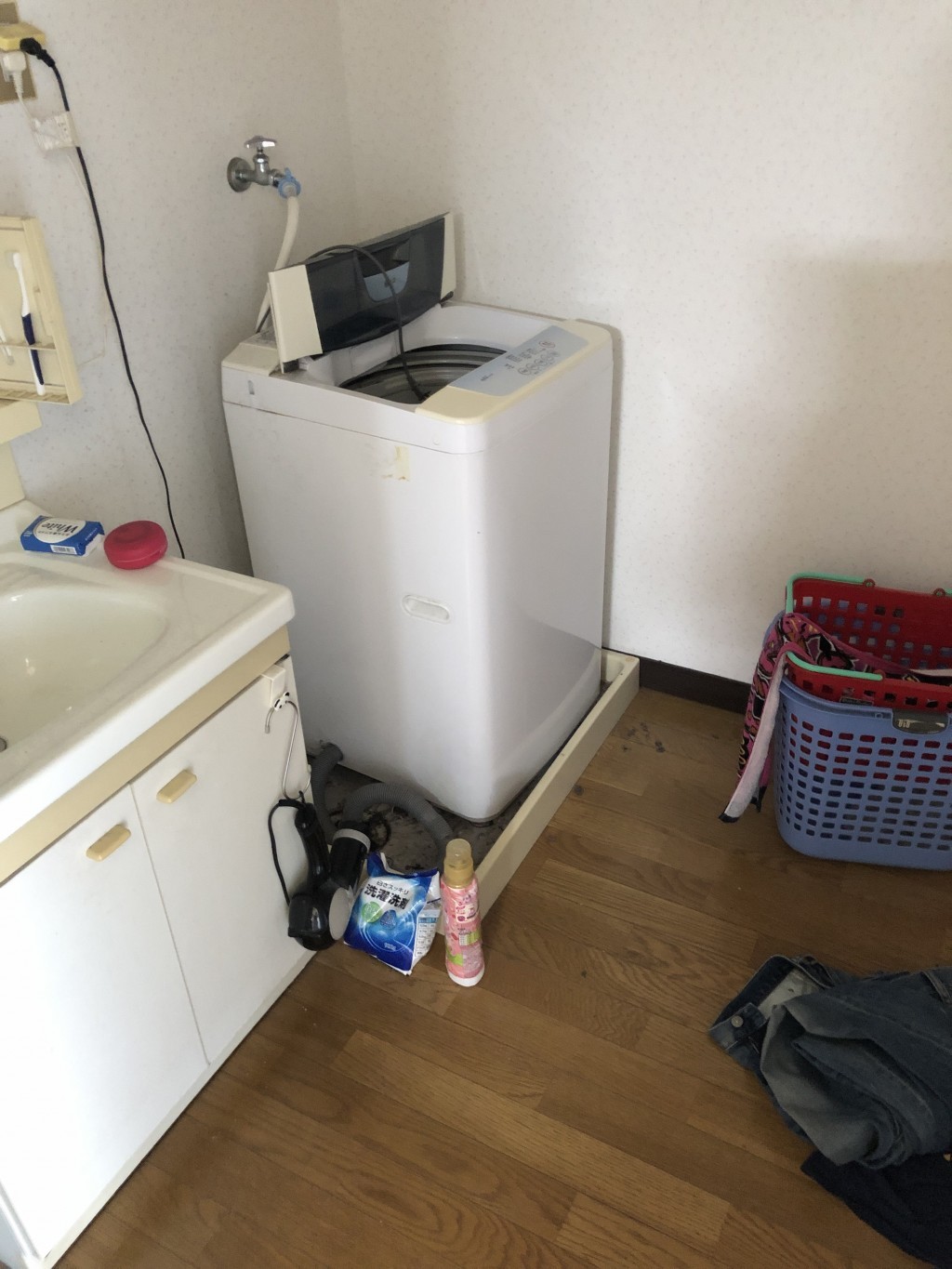 【草津市】冷蔵庫、洗濯機、パソコンなどの出張不用品回収・処分ご依頼