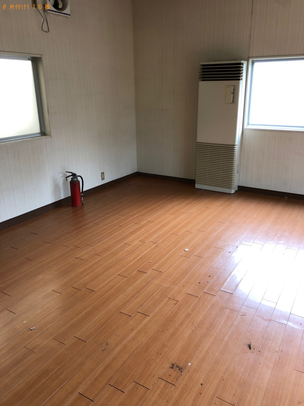 【長浜市平方町】テーブル、ラック、掃除機、園芸用品、衣類等の回収