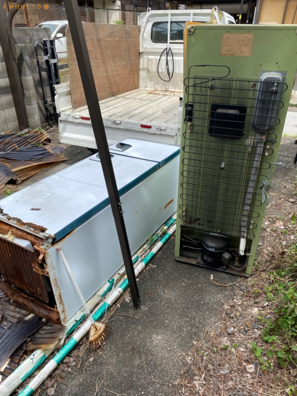 【彦根市栄町】冷蔵庫、テレビ、トタン、植木鉢、混在ゴミの回収